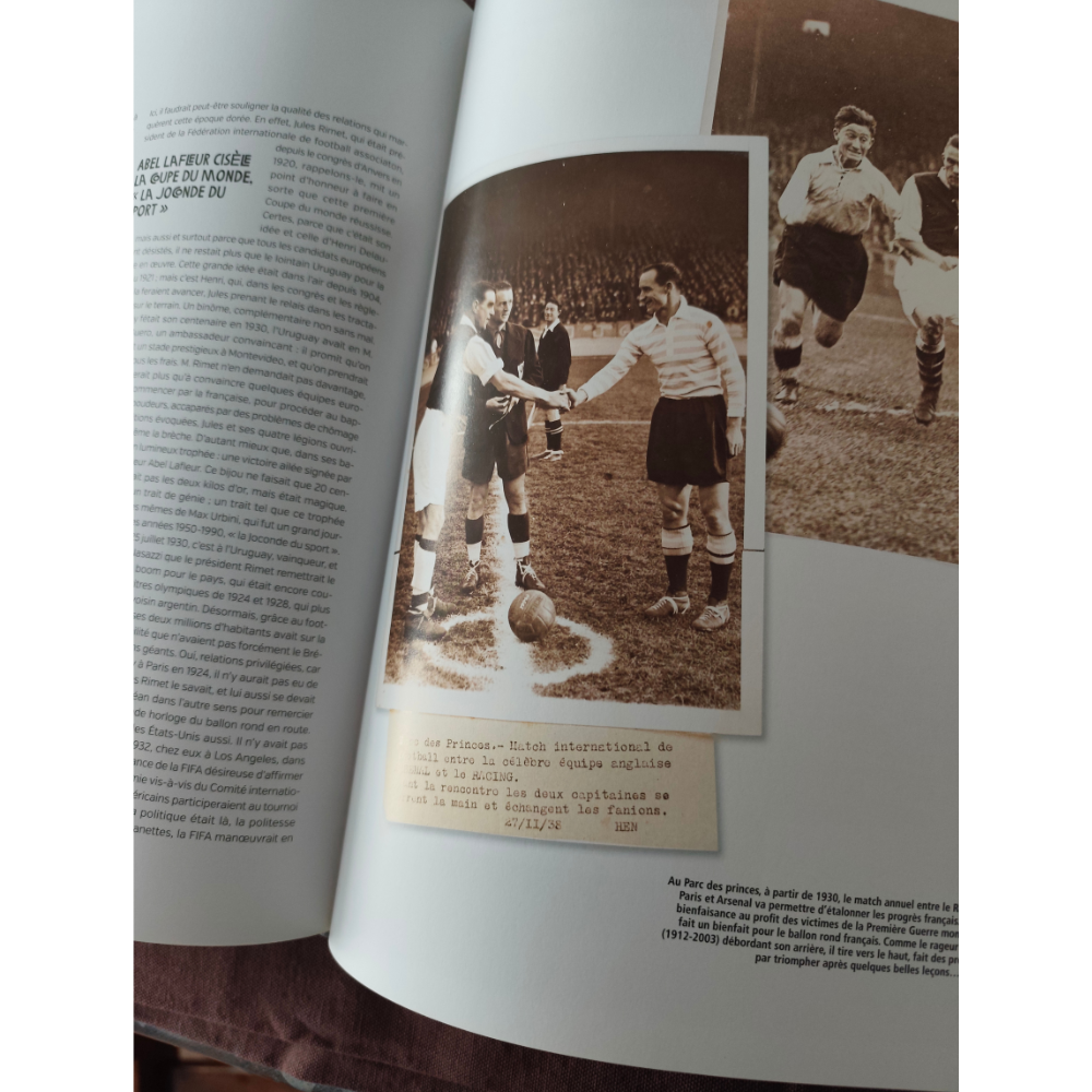 Jours de foot : la plus belle histoire du football mondial